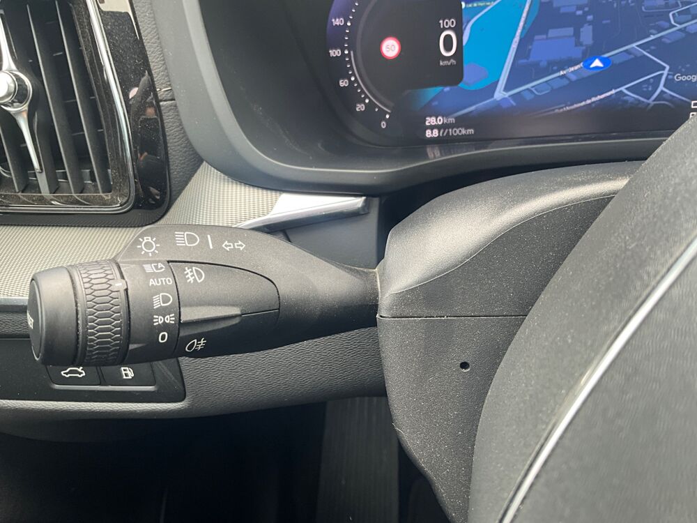 XC60 Black &eacute;dition II T6 253cv+145cv SIEGES CHAUFFANTS AV/AR / RE 2023 occasion 17000 La Rochelle