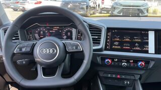 A1 30 TFSI 116CH S TRONIC 7 S-LINE - GRIS / TOIT NOIR 2026 occasion 13700 Marignane