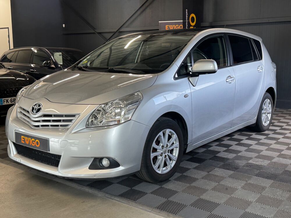 Verso 2.0 D4D 125Ch - ATTELAGE - ENTRETIEN OK 2012 occasion 79000 Niort