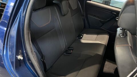 Duster EXPLORER 1.5 DCI 110 4X2 EDC BVA BLEU COSMOS - ATTELAGE - S 2017 occasion 33610 Cestas
