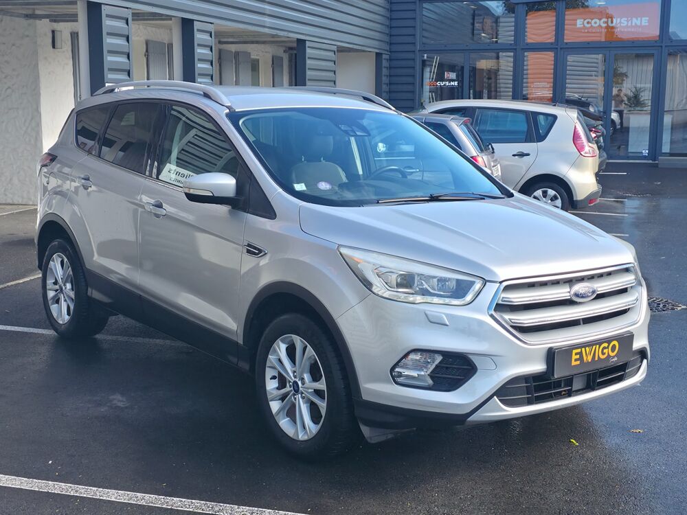 Kuga 1.5 ECOBOOST 150ch TITANIUM 4X2 START-STOP / CAMERA / SIEGES 2017 occasion 17100 Saintes