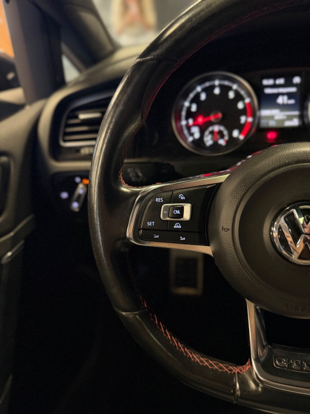 Golf 2.0 TSI 220 BLUEMOTION GTI/CARPLAY/TOIT OUVRANT/ENTRETIEN OK 2013 occasion 44300 Nantes