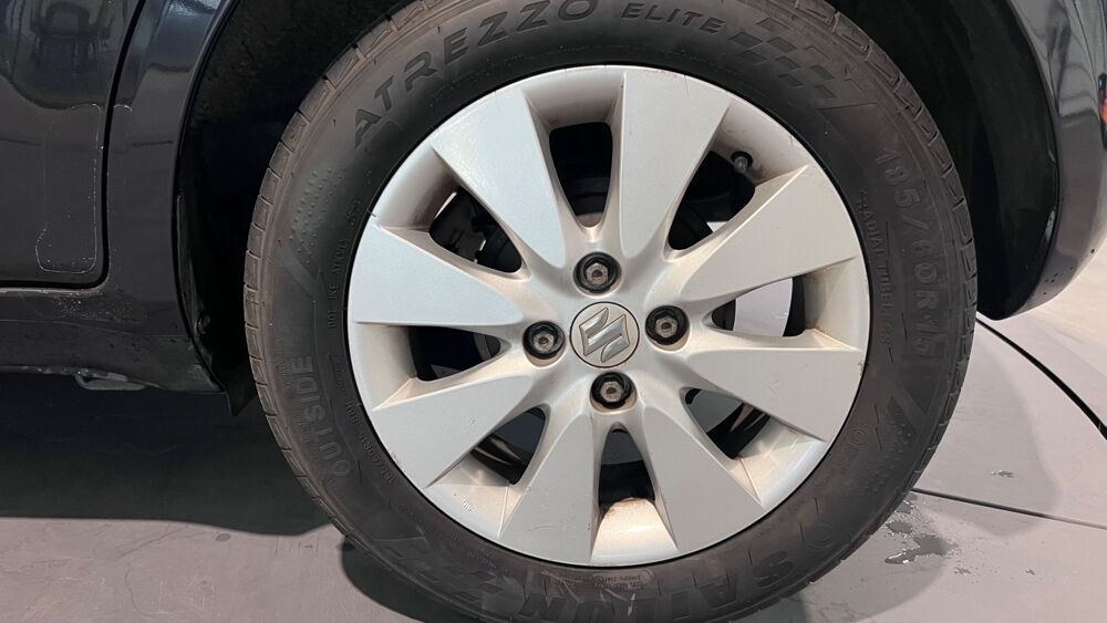 Splash 1.2 86 Ch GLS BOITE AUTO - 1ER MAIN - CLIM - CHAINE DE DISTR 2008 occasion 33610 Cestas