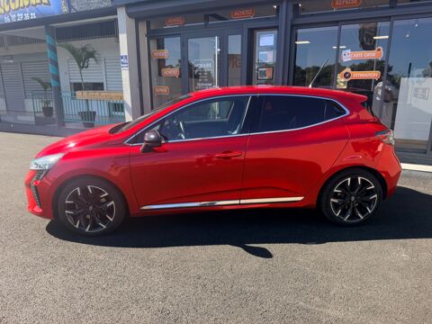 Clio 1.6 E-TECH FULL HYBRID 145 CH TECHNO + CAMERA DE RECUL 2025 occasion 97410 Saint-Pierre