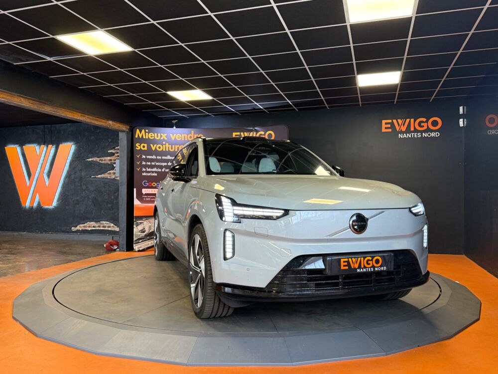 XC90 EX90 TWIN PERFORMANCE 517 CH 111 KWH // BOWERS & WILKINS // 2024 occasion 44300 Nantes