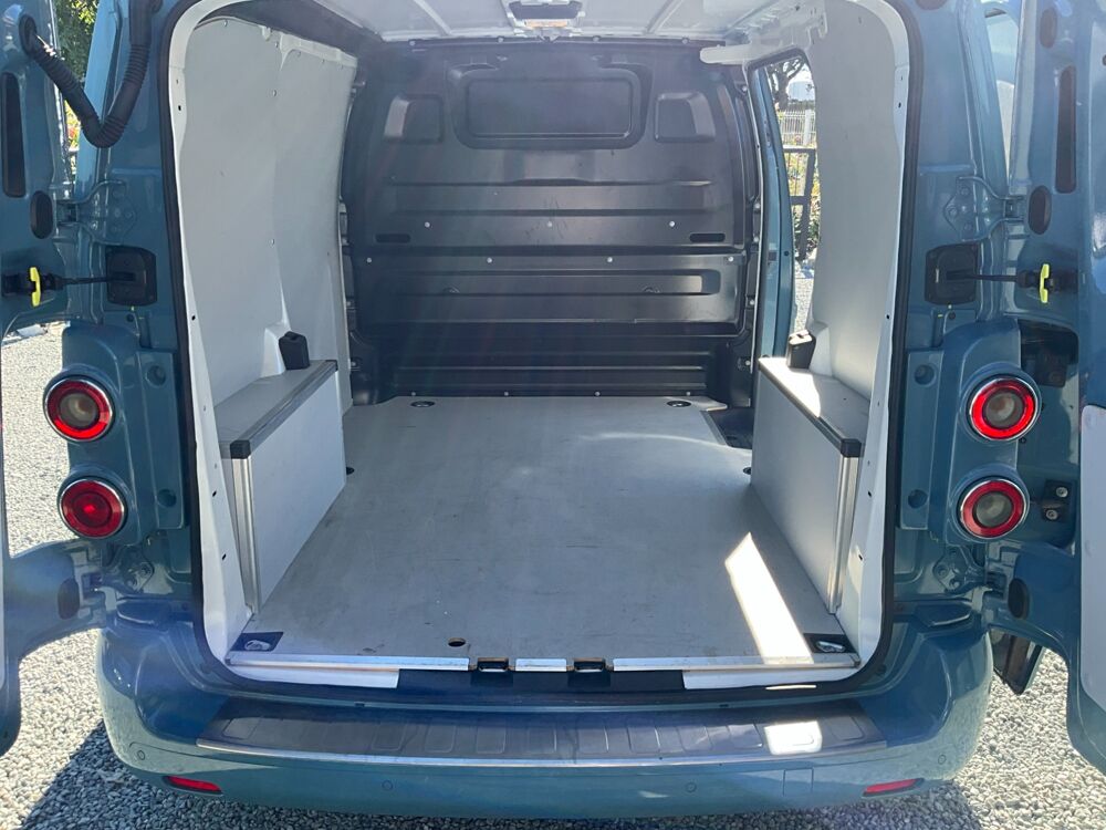 Jumpy FOURGON 2.0 BLUEHDI 175 XS L1 / ENTRETIENS CITROEN / KIT TYP 2022 occasion 17000 La Rochelle