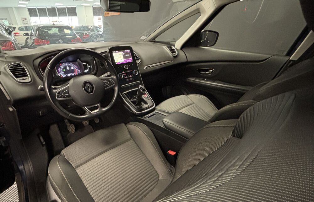 Grand scenic IV BLUE DCI 120ch BUSINESS 2018 occasion 34430 Saint-Jean-de-V&eacute;das