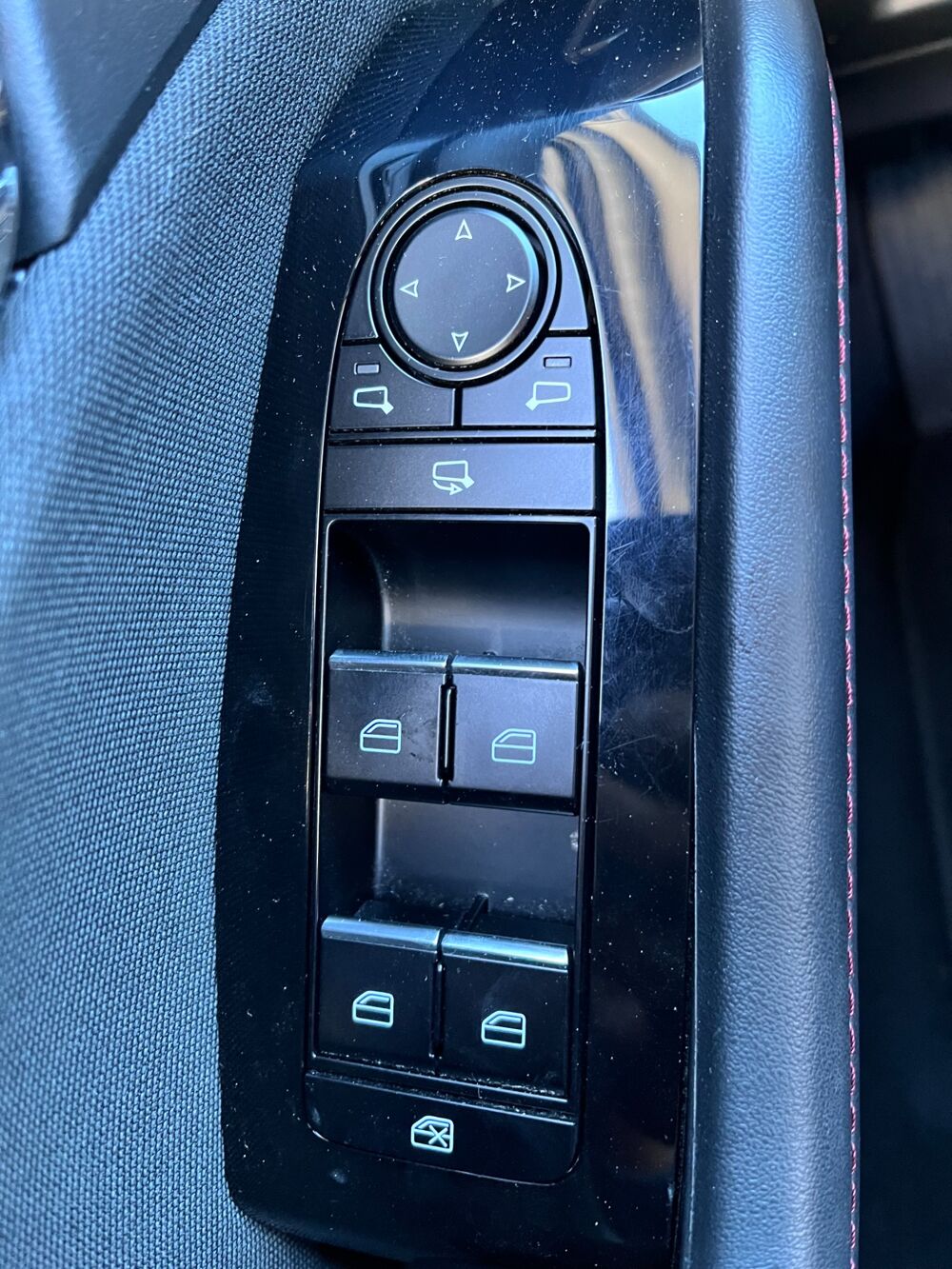 CX-30 2.0 TDI 115 SKY ACTIVE/HYBRID/CLIMATISATION/REGULATEUR/LIMIT 2023 occasion 76150 Saint-Jean-du-Cardonnay