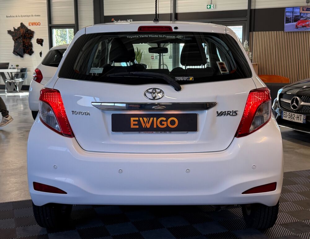 Yaris 1.0 VVTI 70 Ch ACTIVE - JANTES ALU 2013 occasion 79000 Niort