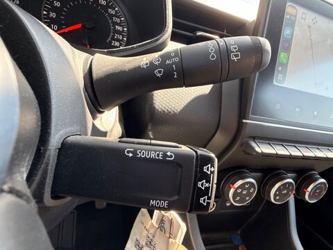 Clio 1.0 TCE 90CH EVOLUTION - 1er main - APPLE CARPLAY 2023 occasion 26000 Valence