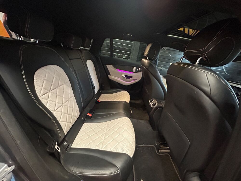 EQC 400 4MATIC AMG LINE 81 KWH 2021 occasion 83600 Fr&eacute;jus