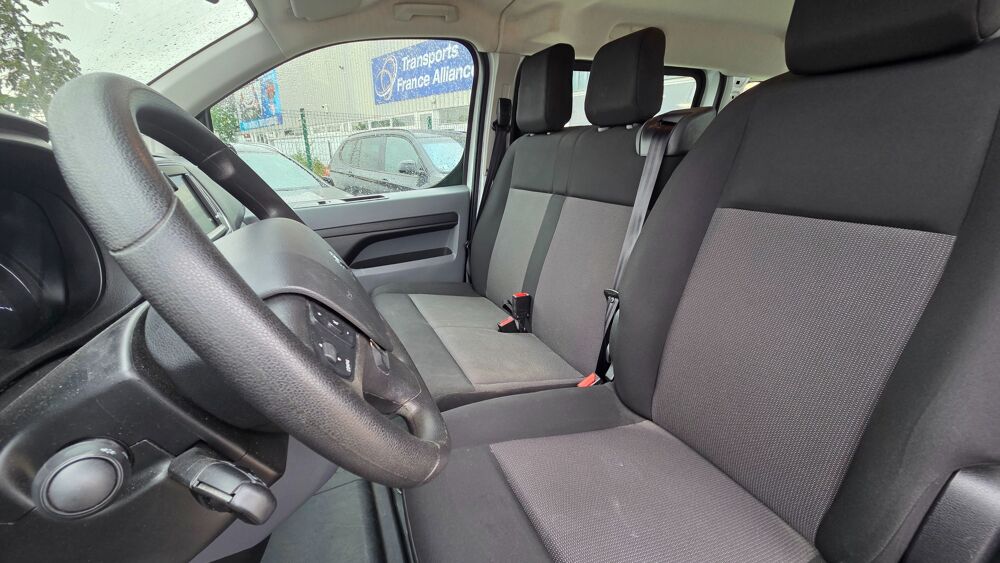 Traveller COMBI RALLONG&Eacute; 9 PLACES 1.5 BLUEHDI 120ch BUSINESS - GPS - A 2021 occasion 27000 &Eacute;vreux