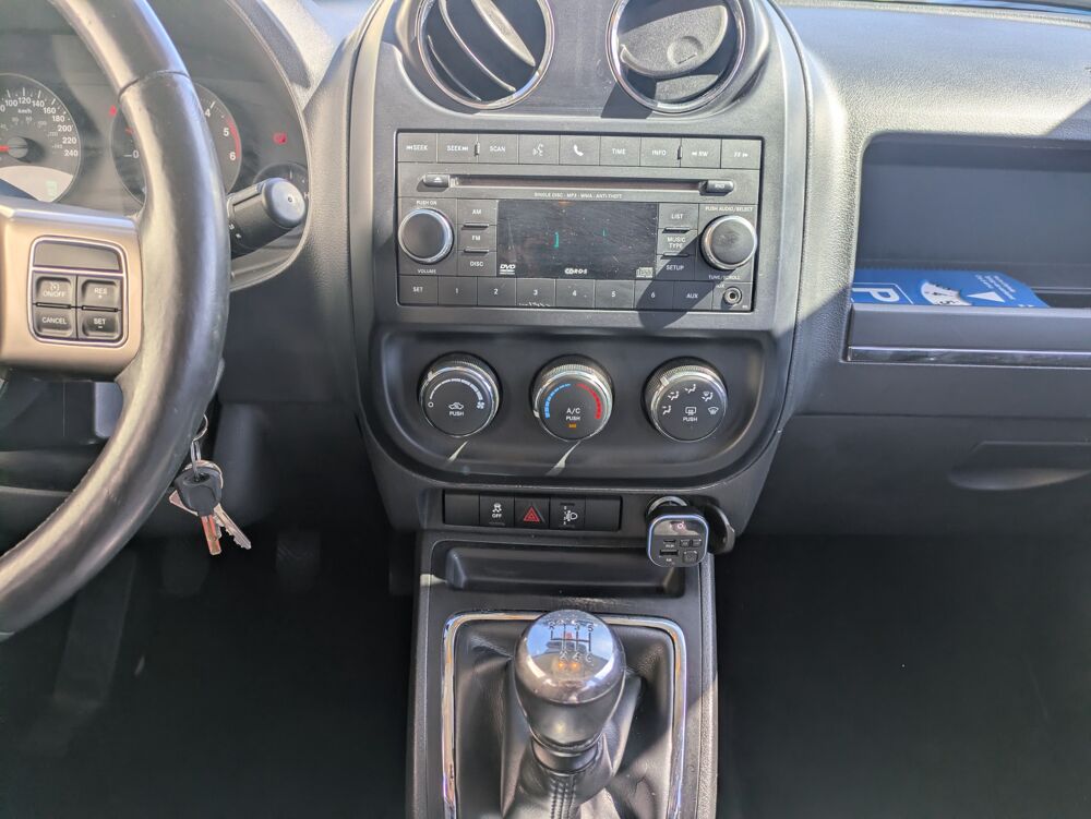 Compass 2.2 CRD 165ch LIMITED AWD 4x4 2012 occasion 69420 Ampuis