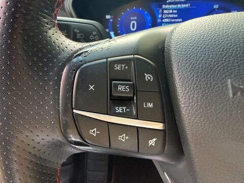 Kuga 2.5 DURATEC 225CH 150 HYBRID PHEV 14.4KWH ST-LINE 4X2 BVA-EN 2020 occasion 76150 Saint-Jean-du-Cardonnay