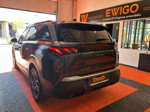 5008 7 PLACES !!! 1.2 135 MHEV HYBRID 48VOLT ALLURE E-DCS6 BVA 2025 occasion 83600 Fr&eacute;jus