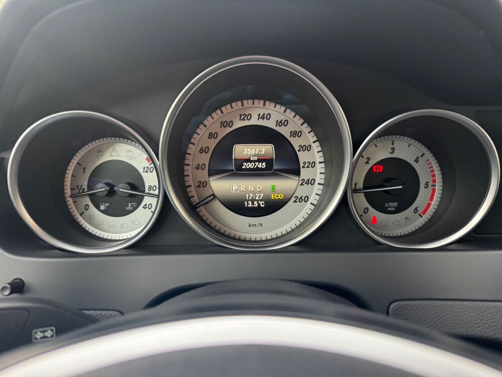 Classe C 2.2 220 CDI 170 BLUEEFFICIENCY AVANTGARDE BVA 2013 occasion 38420 Le Versoud