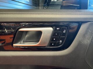 Cayenne 3.0 E-HYBRID 462H 340 PHEV 14.1KWH BVA 2020 occasion 83600 Fr&eacute;jus