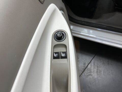 Zo&eacute; R240 ZE 90 22KWH LOCATION BATTERIE CHARGE-NORMALE BVA / SOH 2015 occasion 33320 Eysines