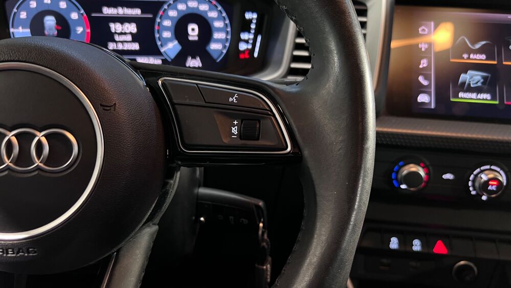 A1 SPORTBACK 1.0 30 TFSI 116 ADVANCED S-TRONIC - BI TON - ORIGI 2020 occasion 33610 Cestas