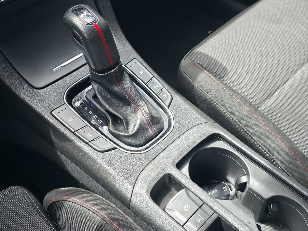 i30 1.0 T-GDI 120 N-LINE DCT BVA7 / CAMERA DE RECUL / CARPLAY / 2022 occasion 17100 Saintes