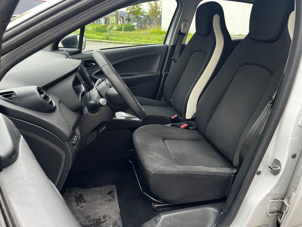 Zo&eacute; R110 E-TECH ZE 110 CH 50KWH LIFE BVA 2020 occasion 47000 Agen