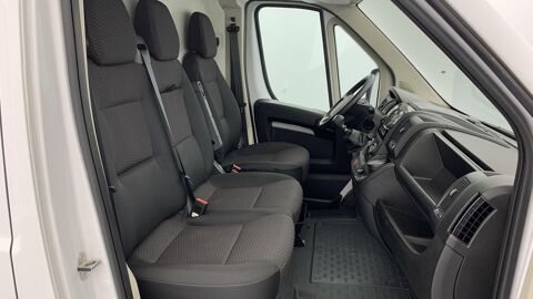 Boxer FOURGON TOLE New 335 L2H2 2.2 BlueHDi 140 CV Aut.8 / TVA REC 2025 occasion 69150 D&eacute;cines-Charpieu