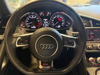 R8 COUPE 5.2 FSI 550 Ch V10 PLUS QUATTRO S-TRONIC BVA 2013 occasion 24750 Tr&eacute;lissac
