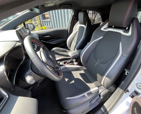 Corolla 1.8 140H 100 HYBRID FULL GR SPORT SIEGES CHAUFFANT / 2023 occasion 17000 La Rochelle