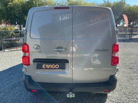 Proace 2.0 D4D 177 CH L2 DYNAMIC BVA CABINE APPROFONDIE / ATTELAGE 2019 occasion 17000 La Rochelle
