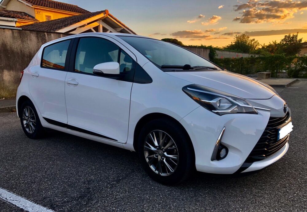 Yaris 1.5 VVTI 110 DYNAMIC 2018 occasion 26000 Valence