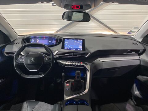 3008 PHASE 2 1.2l 130CV ALLURE /DISTRIBUTION NEUVE/ 2019 occasion 17430 Tonnay-Charente