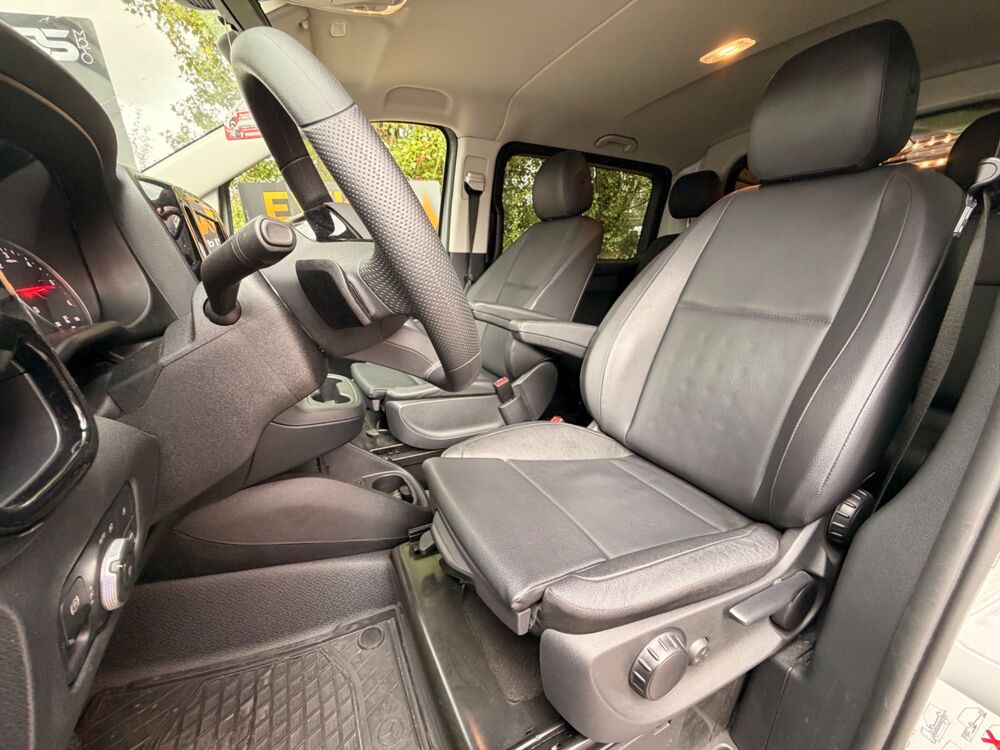 Vito MIXTO 2.2 119 BLUETEC 190Ch LONG L2 SL PC 4X4 BVA - GARANTIE 2025 occasion 76150 Saint-Jean-du-Cardonnay