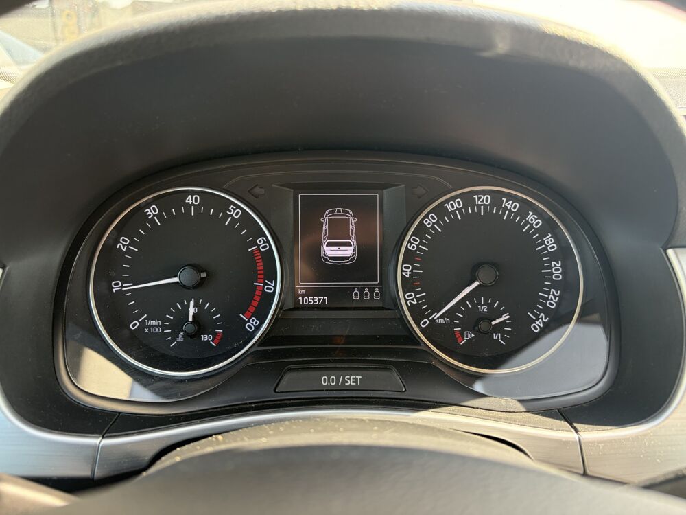 Fabia 1.2 TSI 90ch DRIVE GREENTEC 2017 occasion 64122 Urrugne