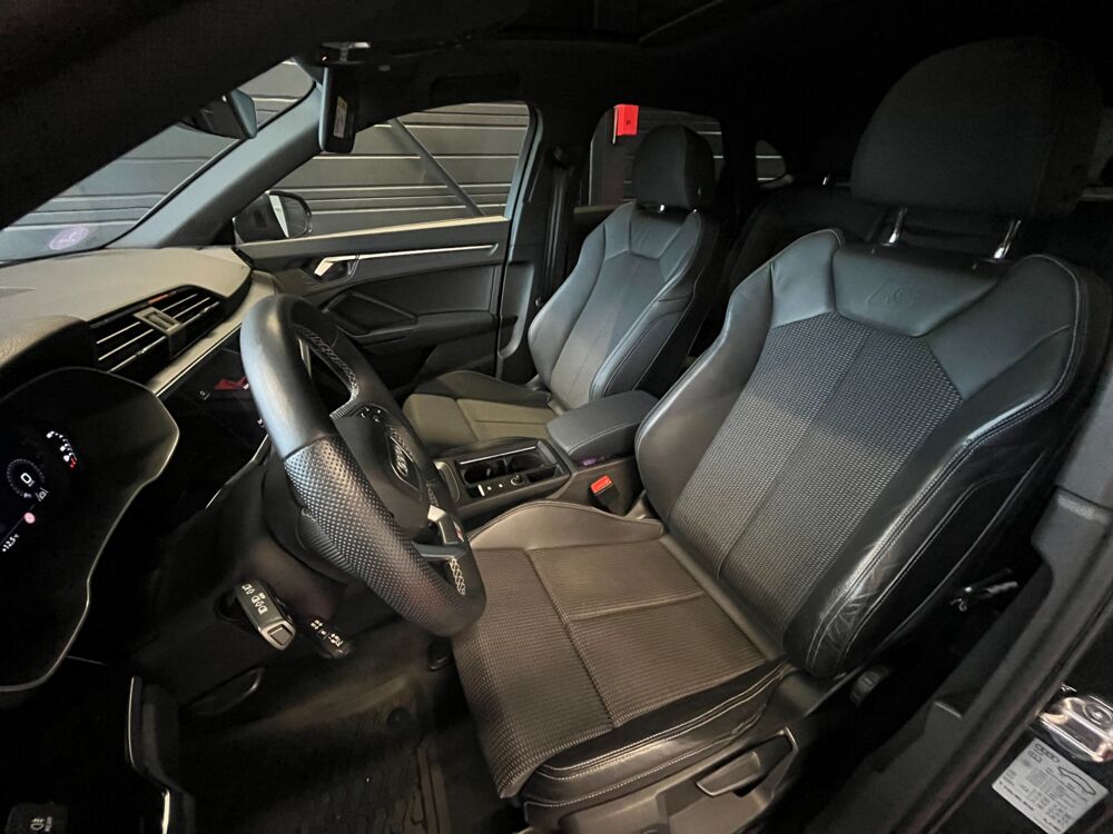 Q3 SPORTBACK S-LINE / TOIT OUVRANT / 1.5 35 TFSi 150 S-TRONIC B 2024 occasion 33260 La Teste-de-Buch