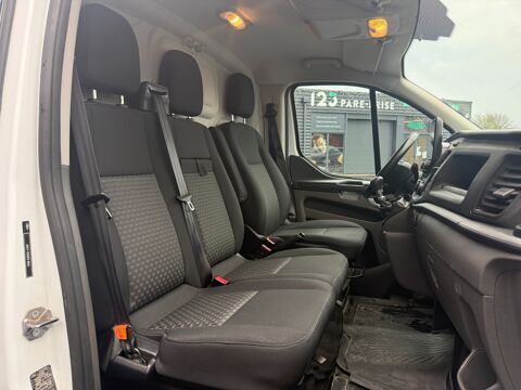 Transit Custom FOURGON 270 2.0 TDCI 130 ch L1H1 LIMITED / CARPLAY / CAMERA 2019 occasion 17100 Saintes