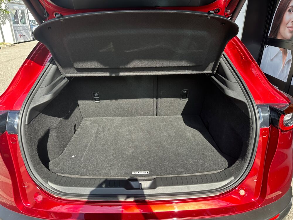 CX-30 2 L E-SKYACTIV-X 185ch HYBRID APPLE CARPLAY SI&Eacute;GES AV CHAUFF 2024 occasion 38420 Le Versoud