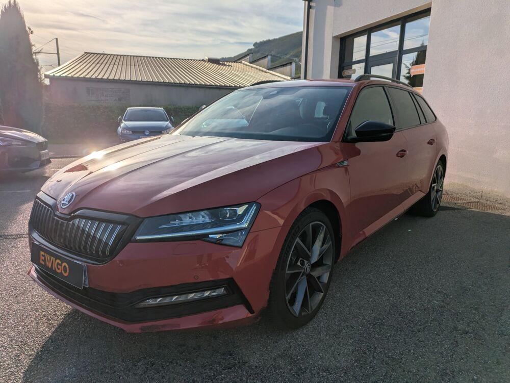 Superb Combi IV SPORTLINE 1.4 TSI 218CH DSG HYBRID Virtual Cockpit 2020 occasion 69420 Ampuis