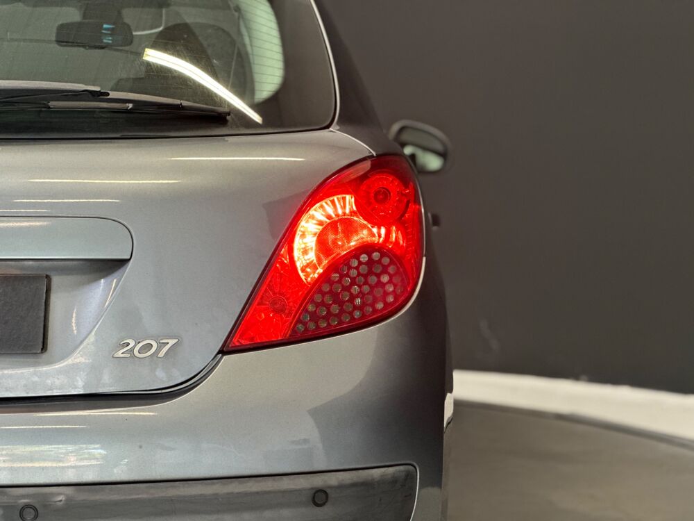 207 1.6 HDI 90ch PREMIUM 2008 occasion 37100 Tours