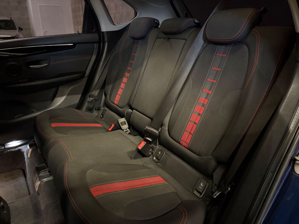 Serie 2 ACTIVE-TOURER 2.0 218 D 150 SPORT - TOIT OUVRANT 2015 occasion 69400 Arnas