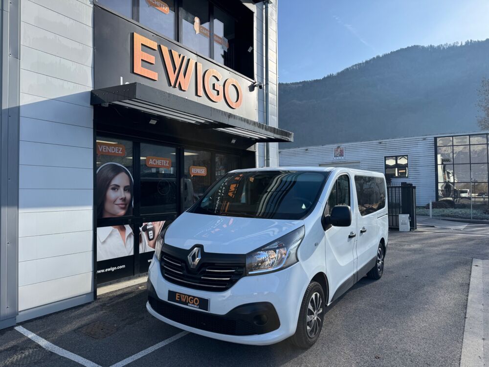 Trafic 1.6L DCI 120ch 2 COUCHAGES / APPLE CARPLAY / CAMERA DE RECU 2020 occasion 38420 Le Versoud