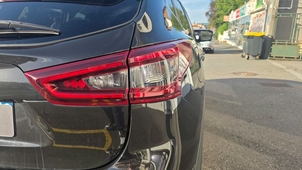 Qashqai GENERATION-II 1.5 DCI 115 N-CONNECTA 2WD/TOIT PANORAMIQUE/EN 2020 occasion 74600 Seynod