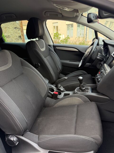 C4 1.2 PURETECH 110CV - MILLENIUM - ENTRETIEN COMPLET 2016 occasion 69150 D&eacute;cines-Charpieu