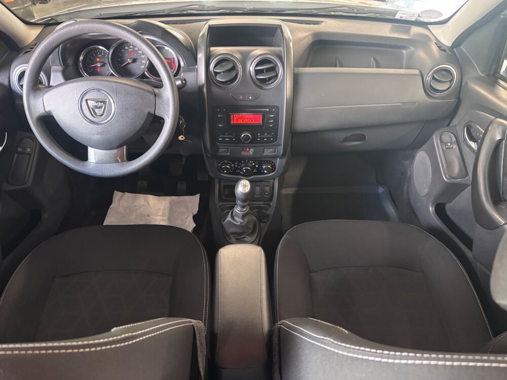 Duster 1.2 TCE 125 AIR 4X2 - ATTELAGE 2014 occasion 79000 Niort