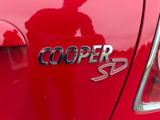 Cooper COOPER SD 2.0 143 ch PACK RED HOT CHILI 2011 occasion 65290 Juillan