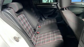 Golf 2.0 TSI 220Ch GTI DSG6 BVA - TOIT OUVRANT - SI&Egrave;GES CHAUFFANT 2015 occasion 33610 Cestas