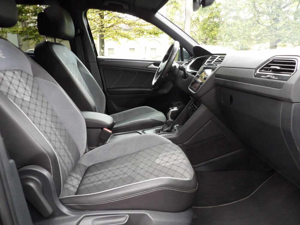 Tiguan 2.0 TDi 150 BLACK R-LINE DSG 2023 occasion 33100 Bordeaux