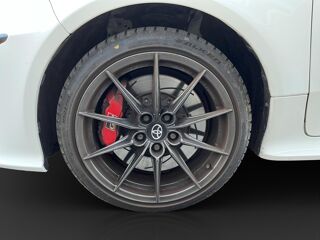 Yaris 1.6 260 TRACK PACK 4X4 / ENTRETIEN TOYOTA / TOIT CARBONE / J 2020 occasion 74600 Seynod