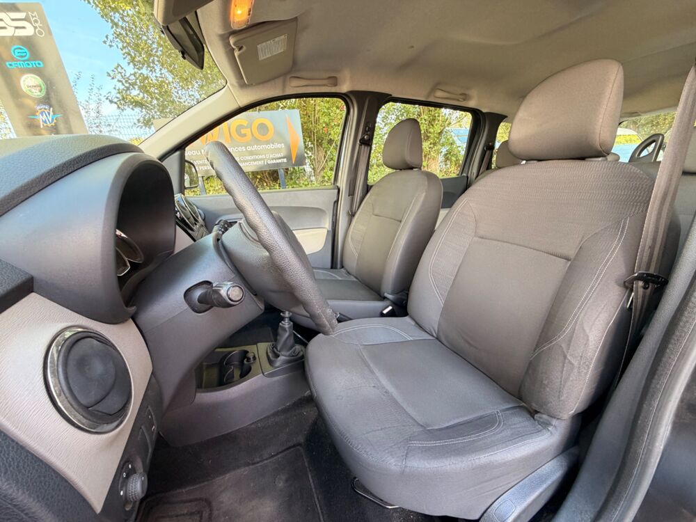 Lodgy 1.5 DCI 110Ch - RADAR DE RECUL - VERROUILLAGE CENTRALISE - B 2012 occasion 76150 Saint-Jean-du-Cardonnay