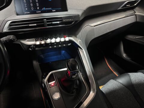 3008 GENERATION-II 1.6 120 CH ALLURE / CAMERA 360 / CARPLAY / COU 2017 occasion 29000 Quimper