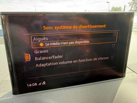 Q2 1.6 30 TDI 115CH - RADAR DE RECUL - BLUETOOTH - CLIMATISATIO 2019 occasion 27000 &Eacute;vreux
